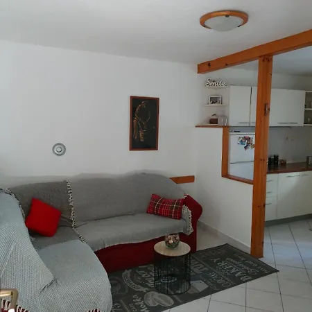 By The Sea Veli Iz, Iz - 18697 Apartment *